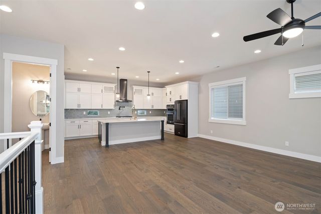 13030 75TH Place S, Seattle, WA 98178