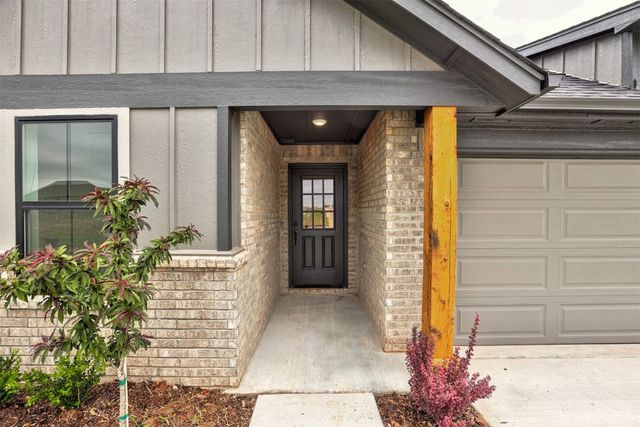 1124 Harmony Drive, Edmond, OK 73034
