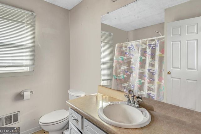 245 MOSELEY CROSSING Drive, Stockbridge, GA 30281