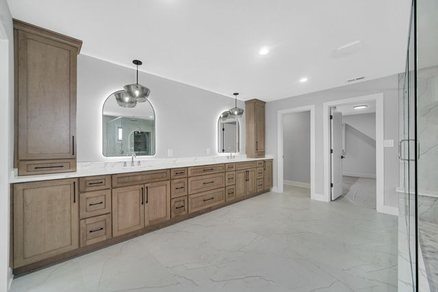 9467 Tall Grass Trail, St. John, IN 46373