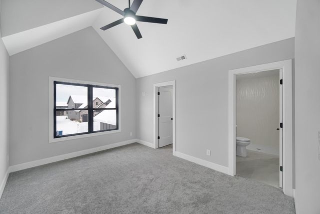 9467 Tall Grass Trail, St. John, IN 46373