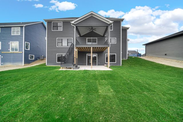 9467 Tall Grass Trail, St. John, IN 46373