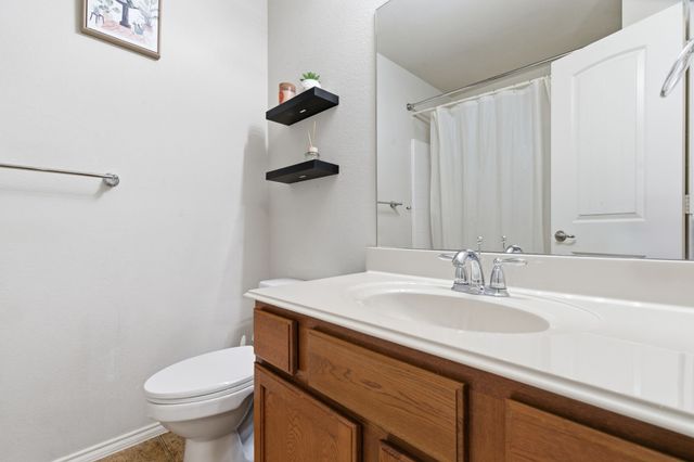 2011 Pine Knot Drive, Heartland, TX 75126