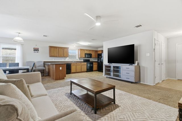 2011 Pine Knot Drive, Heartland, TX 75126