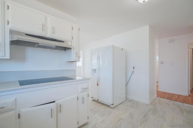 6837 Forum St, San Diego, CA 92111