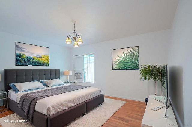 6837 Forum St, San Diego, CA 92111