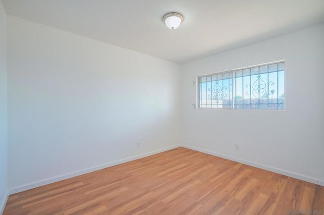 6837 Forum St, San Diego, CA 92111