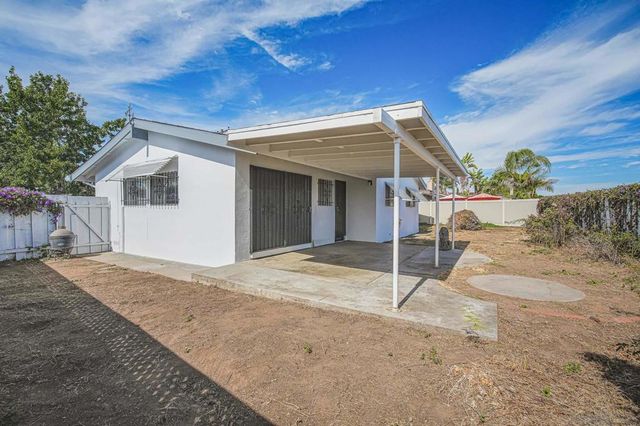 6837 Forum St, San Diego, CA 92111