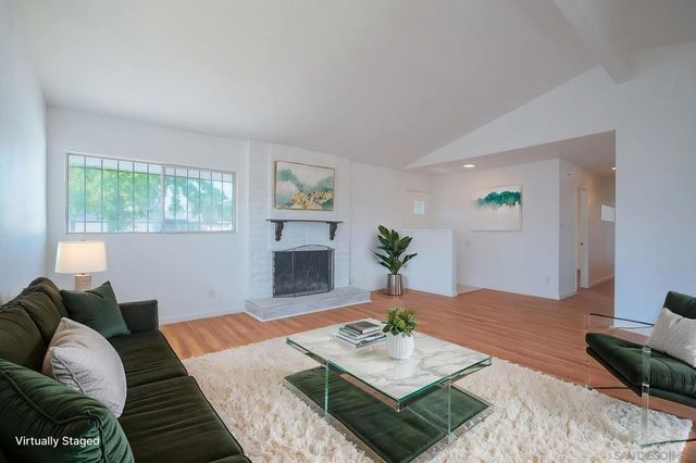 6837 Forum St, San Diego, CA 92111