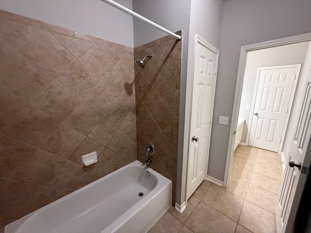 7411 Maple Run Drive, Sugar Land, TX 77479