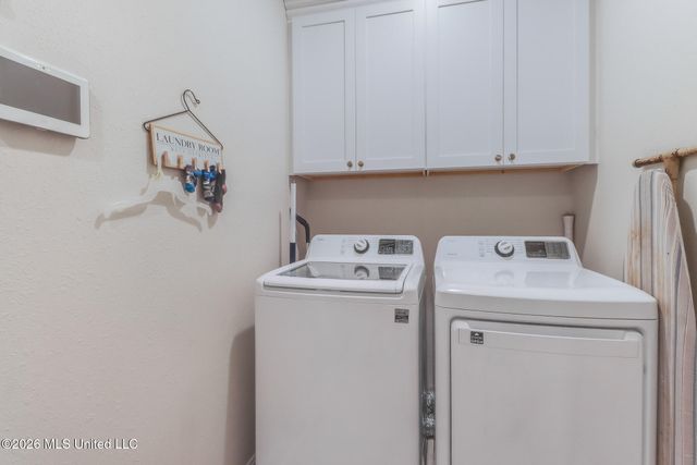5894 Windmill Street, Ocean Springs, MS 39564
