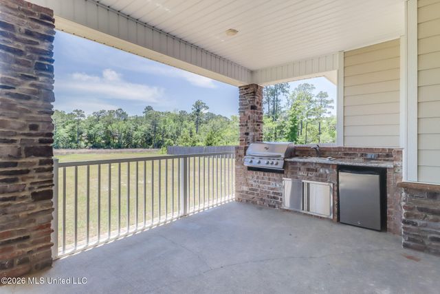5894 Windmill Street, Ocean Springs, MS 39564