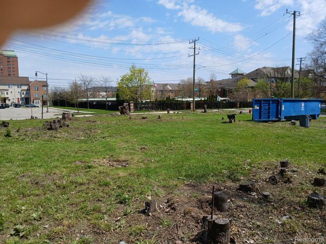 3606 Lincoln Street, Detroit, MI 48208