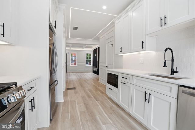 1706 S BANCROFT ST, Philadelphia, PA 19145