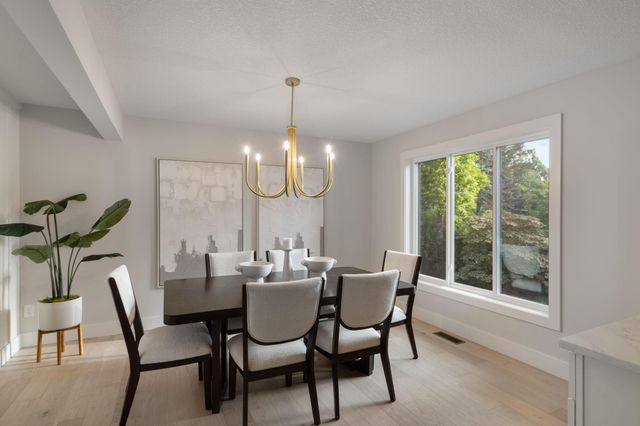 111 King Hill Road, Golden Valley, MN 55416