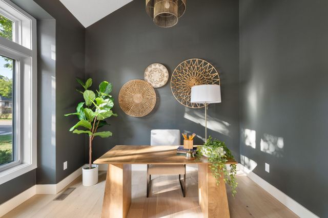 111 King Hill Road, Golden Valley, MN 55416