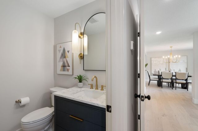 111 King Hill Road, Golden Valley, MN 55416