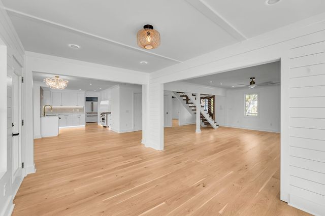 559 Schooner Road, Charleston, SC 29412