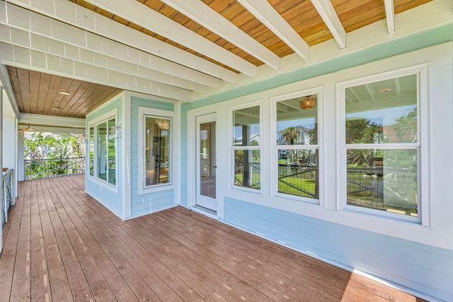 559 Schooner Road, Charleston, SC 29412