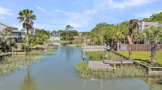 559 Schooner Road, Charleston, SC 29412