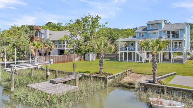 559 Schooner Road, Charleston, SC 29412