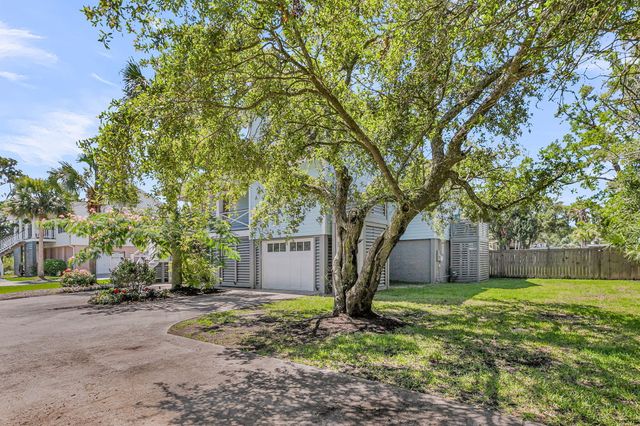 559 Schooner Road, Charleston, SC 29412