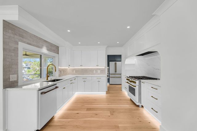 559 Schooner Road, Charleston, SC 29412