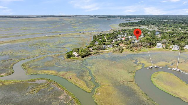 559 Schooner Road, Charleston, SC 29412