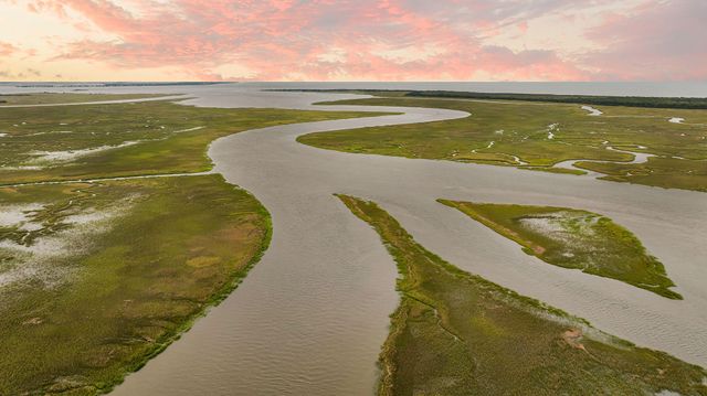 559 Schooner Road, Charleston, SC 29412