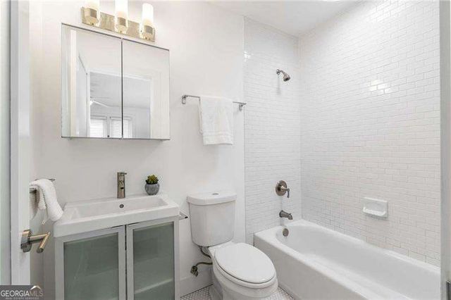 830 Belgrade Avenue NE, Atlanta, GA 30306