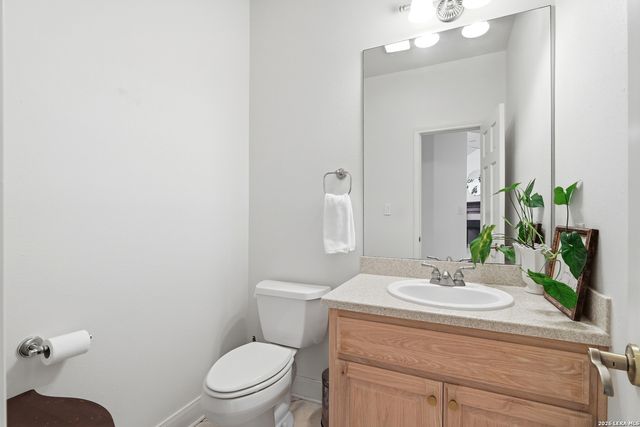 228 county road 6864, Natalia, TX 78059