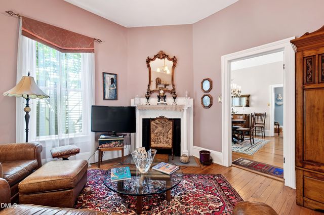 124 N Bloodworth Street, Raleigh, NC 27601