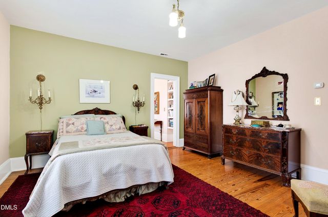 124 N Bloodworth Street, Raleigh, NC 27601