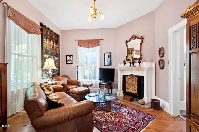 124 N Bloodworth Street, Raleigh, NC 27601