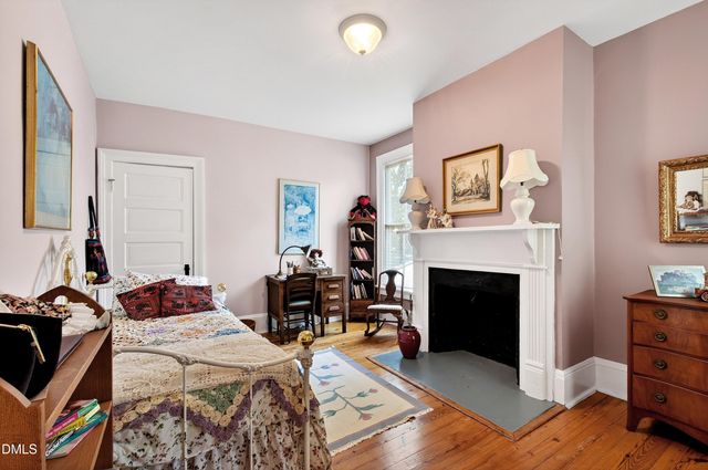 124 N Bloodworth Street, Raleigh, NC 27601