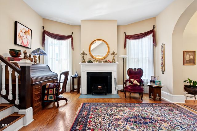 124 N Bloodworth Street, Raleigh, NC 27601