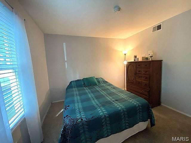 1324 Holgate Drive G2, Ballwin, MO 63021