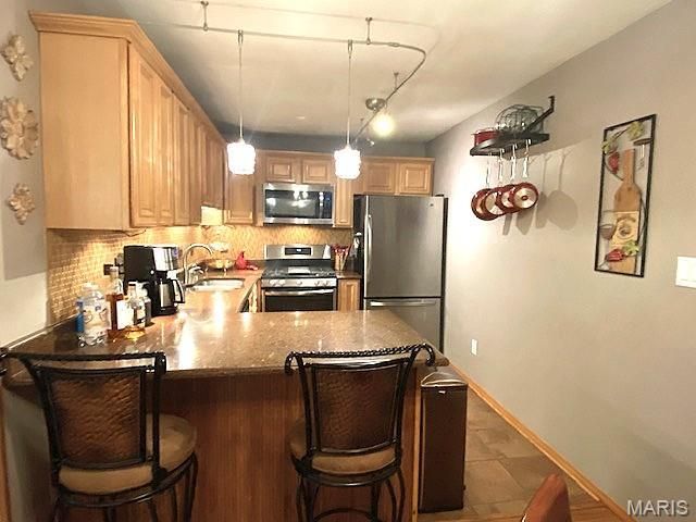 1324 Holgate Drive G2, Ballwin, MO 63021