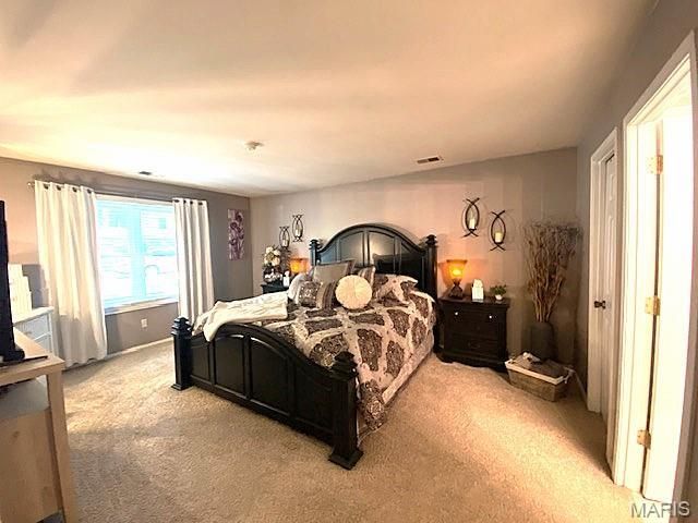 1324 Holgate Drive G2, Ballwin, MO 63021