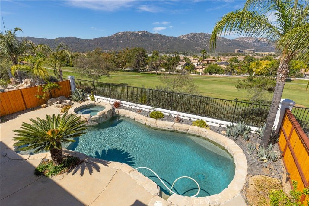 46223 Drymen Ave, Temecula, CA 92592 — photo 2