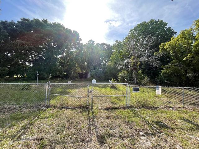 1350 SHERMAN STREET, Orlando, FL 32828
