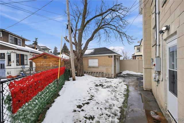 2 Niagara Falls Boulevard, Buffalo, NY 14214