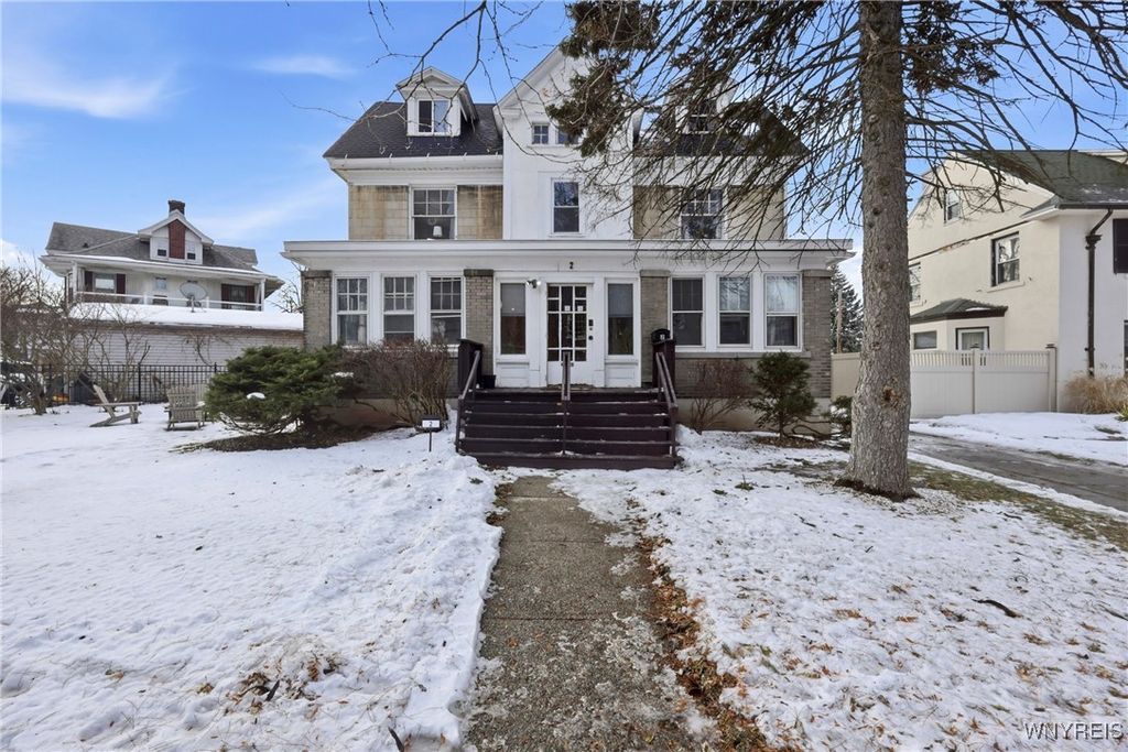 2 Niagara Falls Boulevard, Buffalo, NY 14214