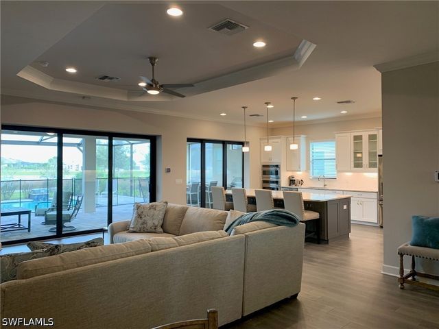 9408 Rapallo ST, Naples, FL 34119