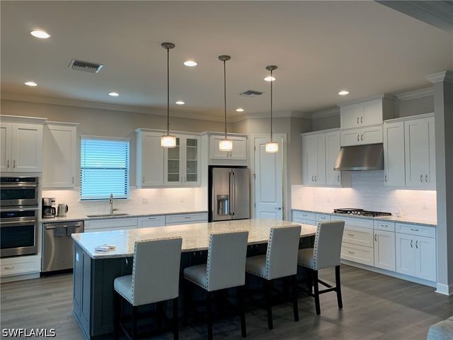 9408 Rapallo ST, Naples, FL 34119
