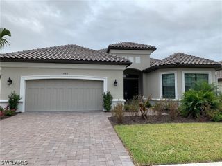 9408 Rapallo ST, Naples, FL 34119