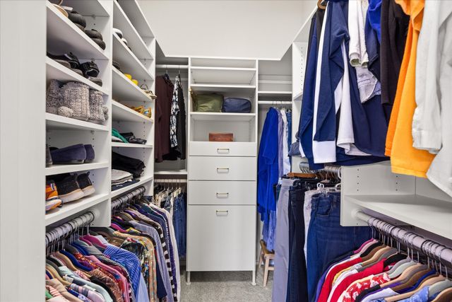 1116 Carousel Drive, Bedford, TX 76021