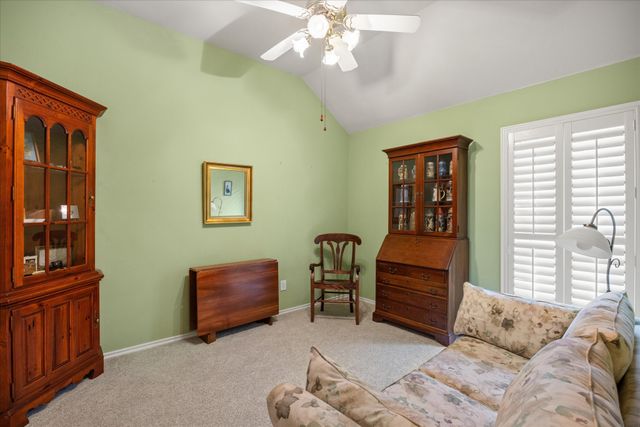 1116 Carousel Drive, Bedford, TX 76021