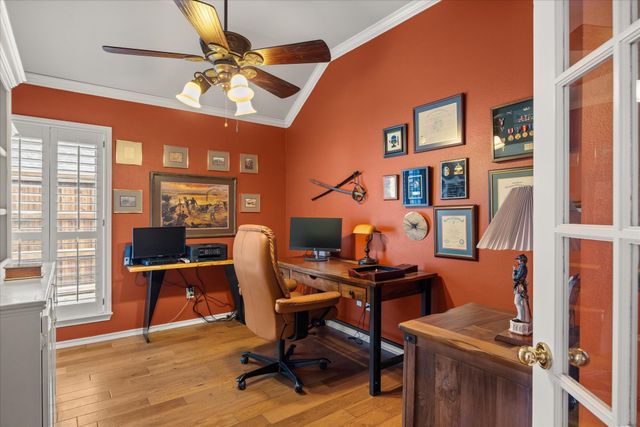 1116 Carousel Drive, Bedford, TX 76021