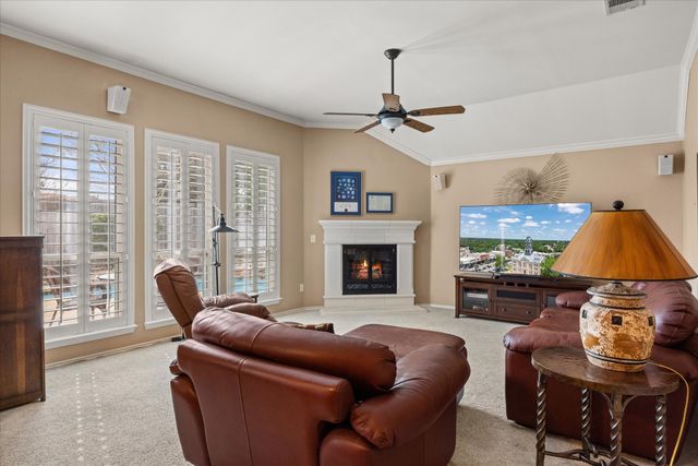 1116 Carousel Drive, Bedford, TX 76021